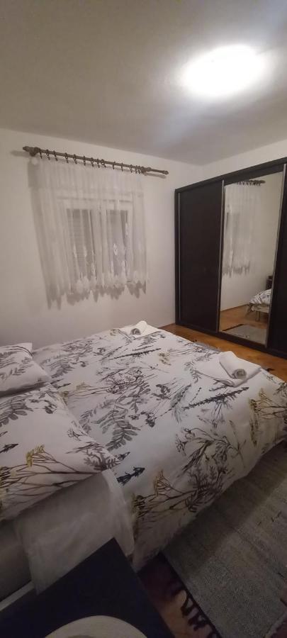 Apartman Maja Apartment Split Bagian luar foto